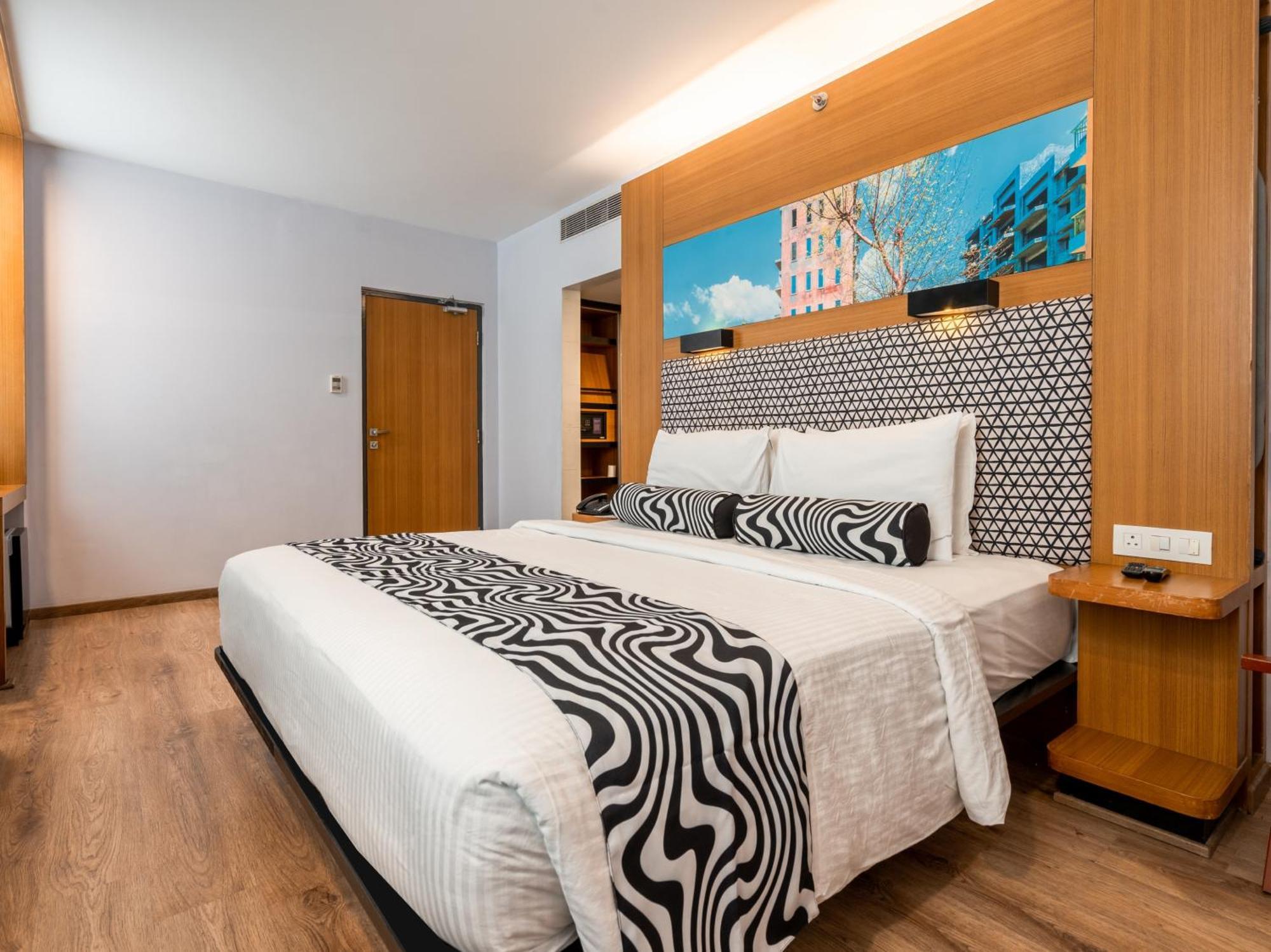 Sunday Hotel Chandigarh Zirakpur Extérieur photo