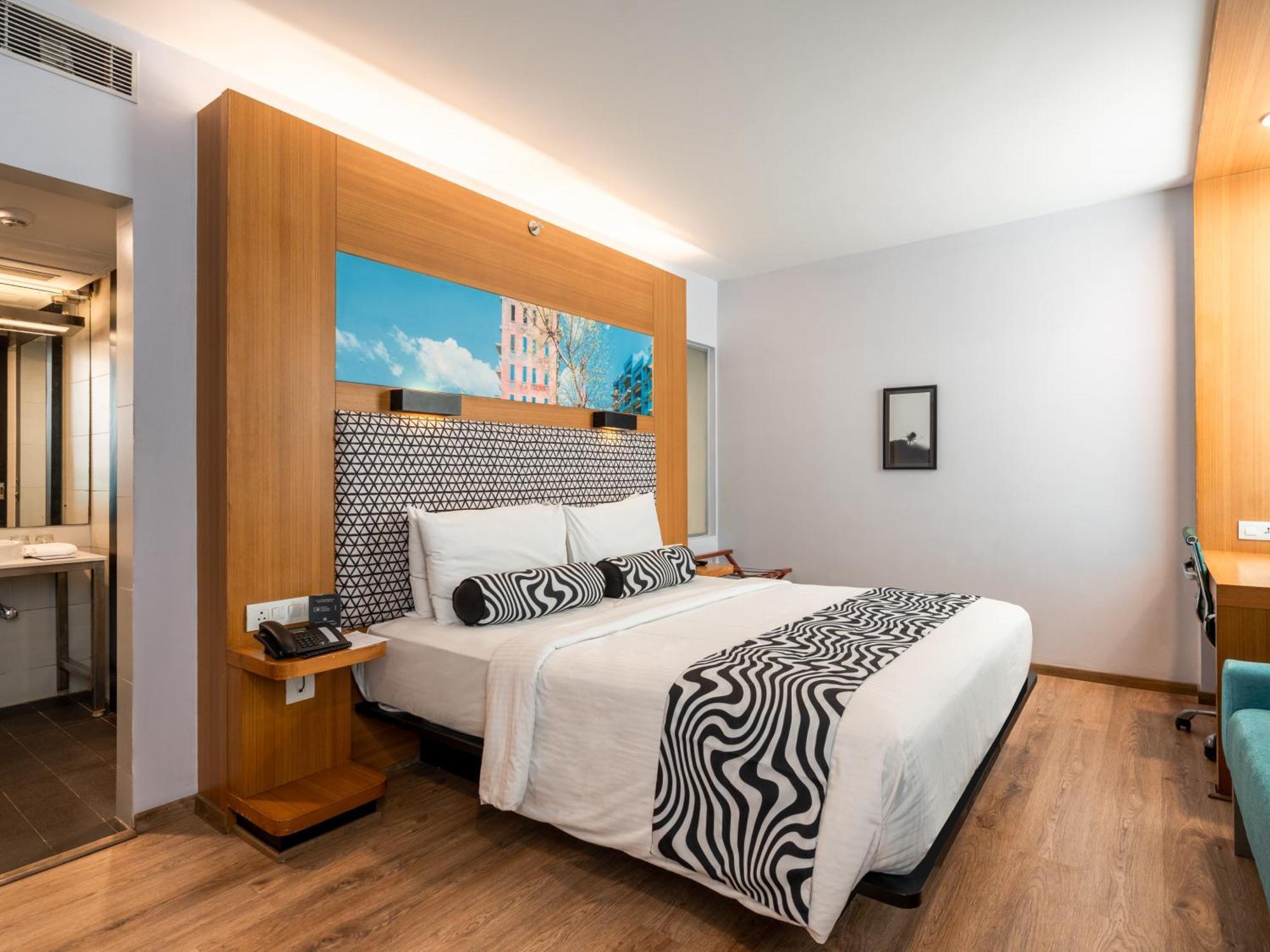 Sunday Hotel Chandigarh Zirakpur Extérieur photo